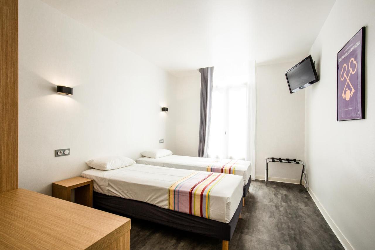 Hotel Pb - Paris-Barcelone Perpignan Bagian luar foto