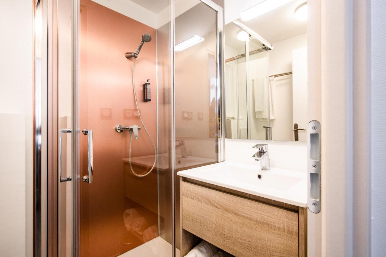 Hotel Pb - Paris-Barcelone Perpignan Bagian luar foto