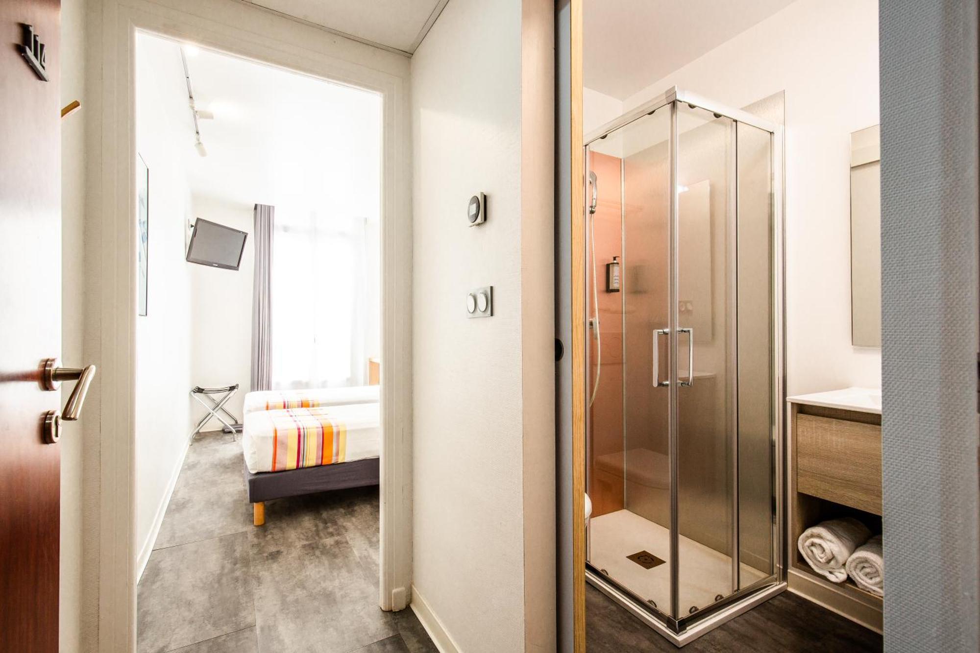 Hotel Pb - Paris-Barcelone Perpignan Bagian luar foto